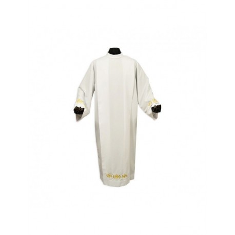 Alba sacerdotal con bordados dorados (17)