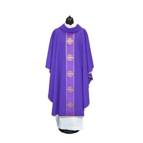 Casulla con cruces de Jerusalén - morada