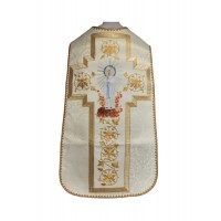 Casulla romana bordada con la imagen de MB de Lourdes