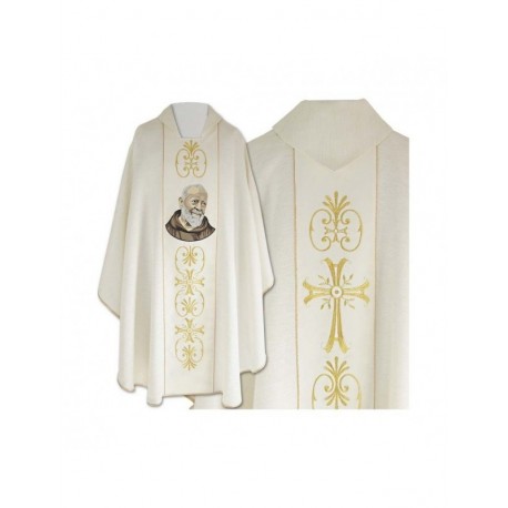 Casulla bordada de San Padre Pío